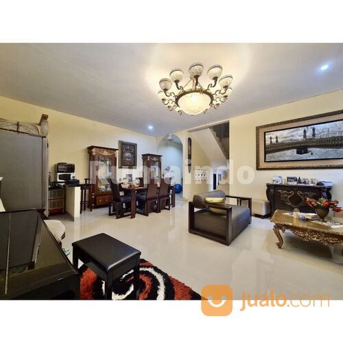 Rumah di Jln Pinang Barat 1 , Pondok Labu Cilandak Jakarta Selatan