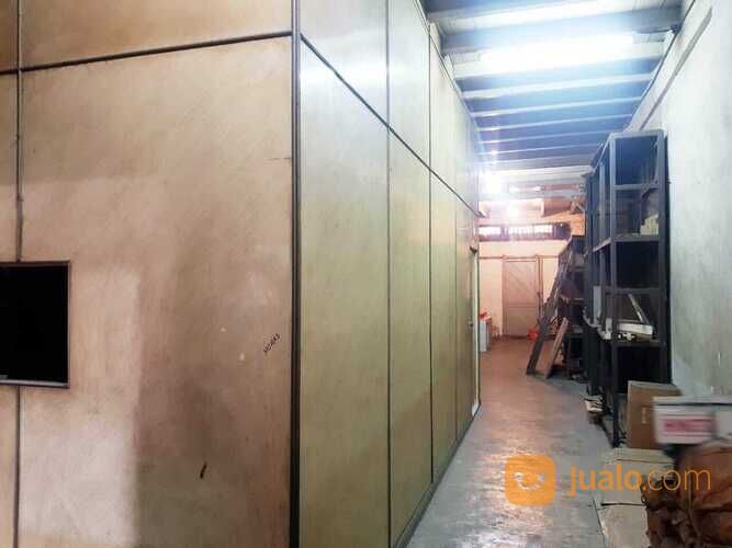 Ruko Jalan Kereta Api (dekat Jalan MT Haryono) Medan