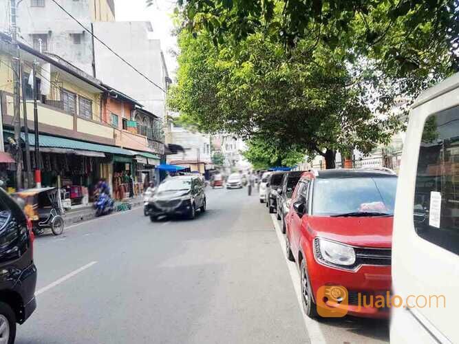 Ruko Jalan Kereta Api (dekat Jalan MT Haryono) Medan