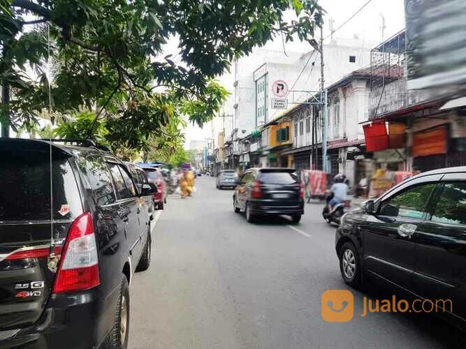 Ruko Jalan Kereta Api (dekat Jalan MT Haryono) Medan