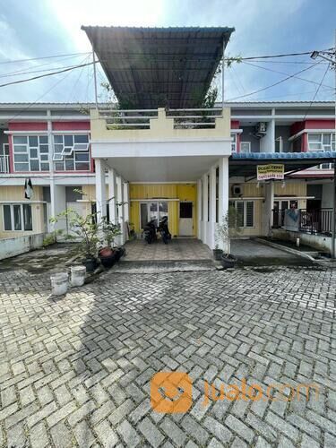 Rumah Komplek Victoria (Jalan Kanal - Titi Kuning) Medan