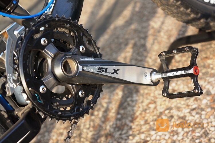 spek sultan MTB Giant Trance sepeda gunung bekas surabaya