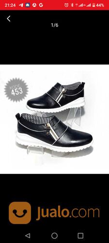 Sepatu wanita Trendy / sneakers wanita bahan kulit