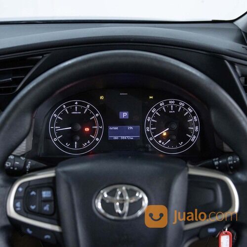 TOYOTA INNOVA (SILVER METALLIC) TYPE G 2.0CC A/T (2016)