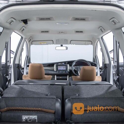 TOYOTA INNOVA (SILVER METALLIC) TYPE G 2.0CC A/T (2016)