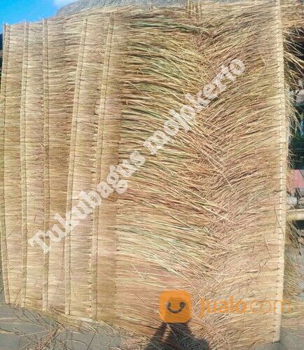 atap alang alang mojokerto