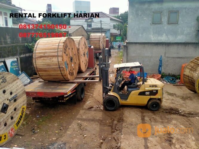 SEWA, JASA SEWA FORKLIFT SENAYAN CITY, ISTORA SENAYAN, TANAH KUSIR, TANAH ABANG