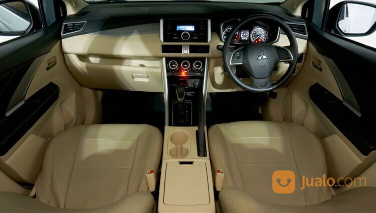 Mitsubishi Xpander Exceed AT 2019 Silver