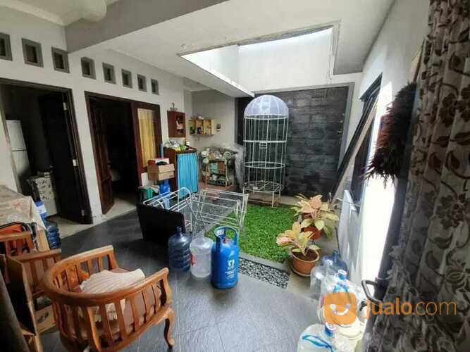 Rumah Mewah Graha Taman Bunga BSB City