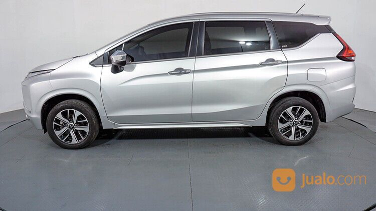 Mitsubishi Xpander Ultimate AT 2017 Silver