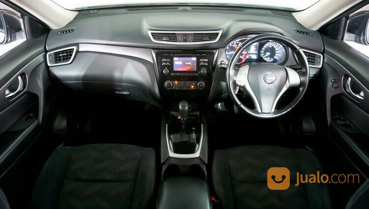 Nissan X-Trail 2.0 AT 2016 Abu-Abu