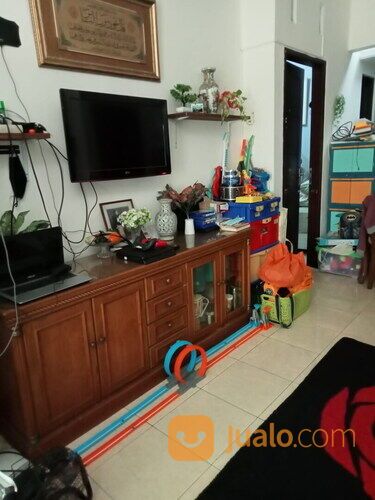 Rumah lt 140 m2 di perum billymoon , pondok kelapa , jakarta timur murah