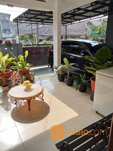Rumah lt 140 m2 di perum billymoon , pondok kelapa , jakarta timur murah