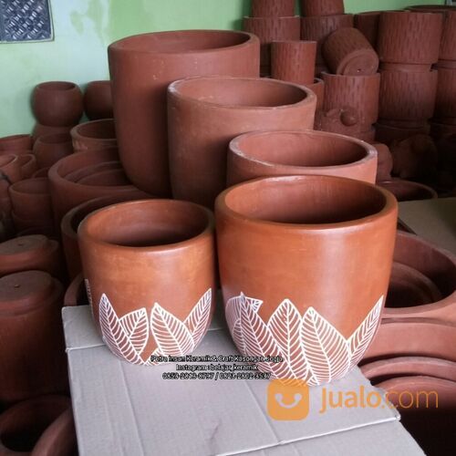 Aneka Kerajinan Keramik Gerabah Natural dan Alami