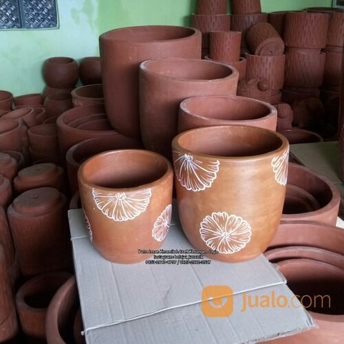 Aneka Kerajinan Keramik Gerabah Natural dan Alami