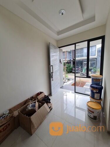 Rumah Baru Lokasi Strategis di Cluster Golden Park 2 Serpong