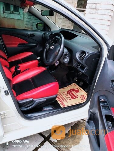 Toyota ETIOS VALCO 2015 Good condition Pajak baru bayar 5-23 NO PR NO PUSING ( Sngt terawat )