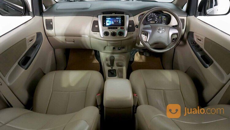 Toyota Innova 2.0 G AT 2015 Hitam