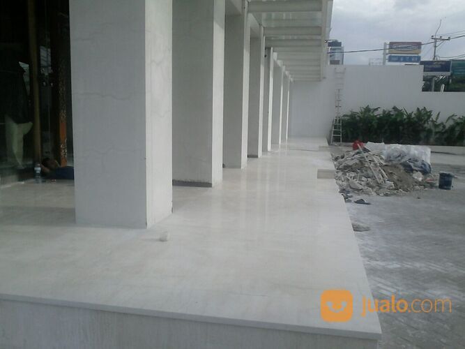 Jasa poles marmer dan crystalisasi