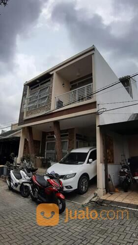 Rumah Di Perumahan Villa Pelangi Di Rawalumbu, Bekasi