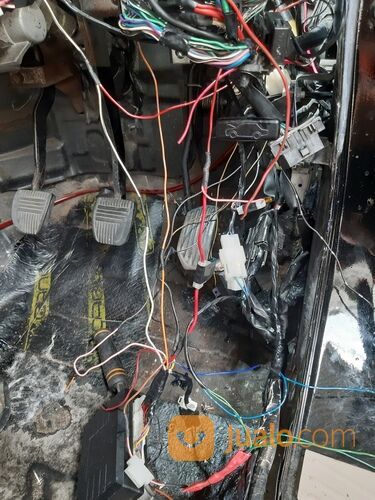 BENGKEL JAYA MOTOR SPESIALIS KELISTRIKAN MOBIL