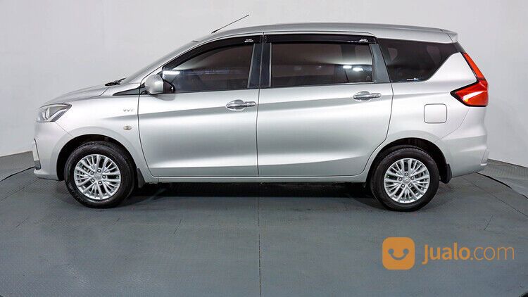Suzuki Ertiga 1.5 GL MT 2018 Silver