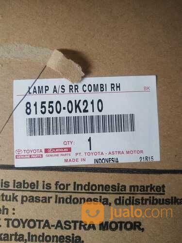 Lampu Stop belakang Toyota Inova barong tahun 2014 sebelah kanan