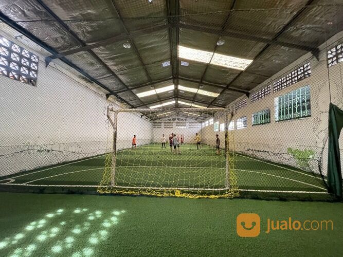 Lapangan Futsal di Petemon Simomulyo Jalan Tangkis Turi Bisa Untuk Pasif Income Bangunan Bagus Kokoh