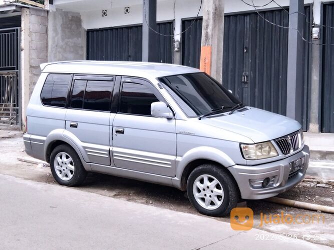 Mitsubishi Kuda Grandia 1.6 Bensin
