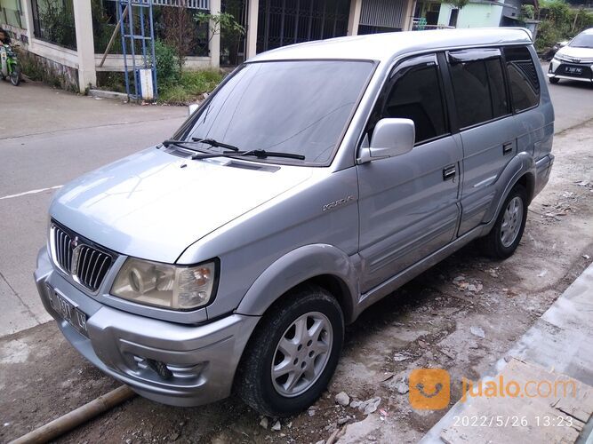 Mitsubishi Kuda Grandia 1.6 Bensin
