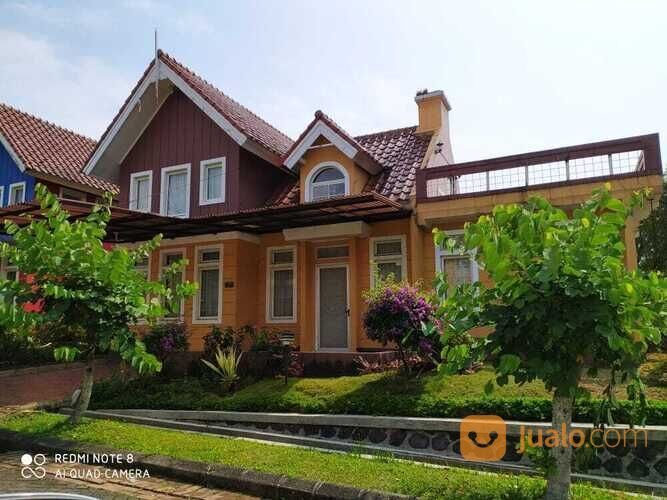 Villa di kota bunga cipanas,Cluster Denhaag