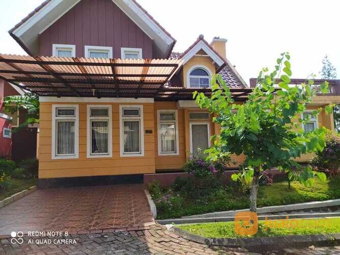 Villa di kota bunga cipanas,Cluster Denhaag