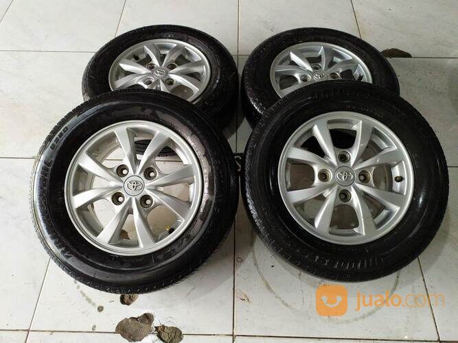 VELG DAN BAN BEKAS MOBIL OEM AVANZA RING 14 PCD BAUT 4X114.3
