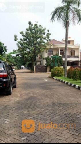 Rumah second di gardenia estate Ciputat