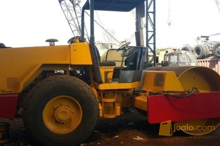 VIBRO / COMPACTOR DYNAPAC CA25