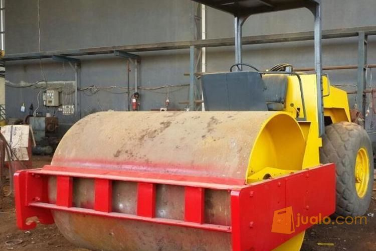 VIBRO / COMPACTOR DYNAPAC CA25