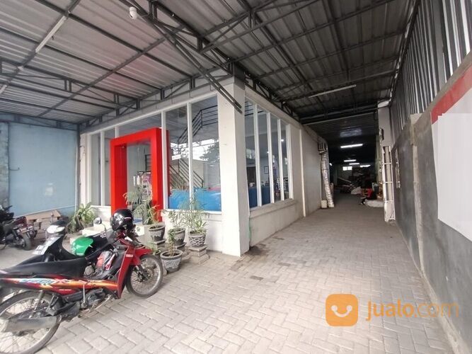 Gedung Bekas Kantor Raya Sunan Drajat Lamongan Jalur Provinsi
