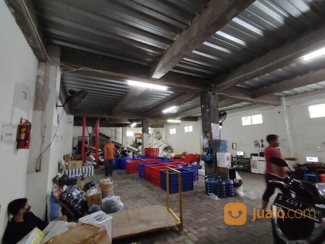 Gedung Bekas Kantor Raya Sunan Drajat Lamongan Jalur Provinsi