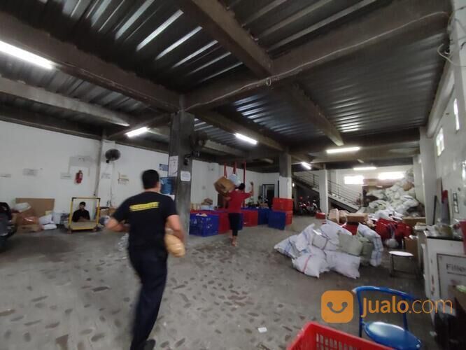 Gedung Bekas Kantor Raya Sunan Drajat Lamongan Jalur Provinsi