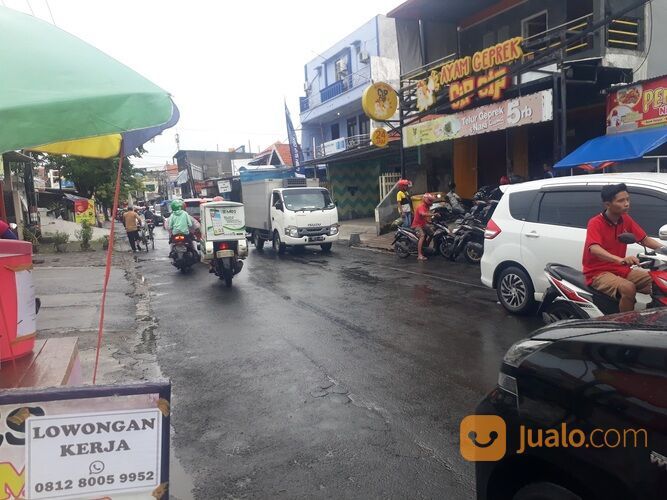 Rumah lama jl.Raya Ketintang Surabaya