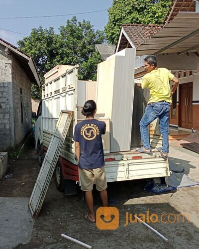 Jasa angkut angkut barang jogja sleman bantul 24 jam nonstop · JASA ANGKUT JOGJA ·