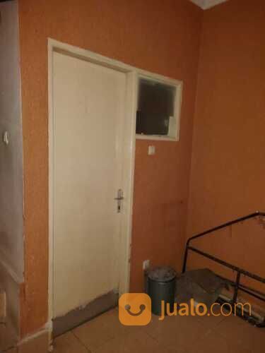 Ruko 2 Lt di Sentra Eropa Kota Wisata Cibubur