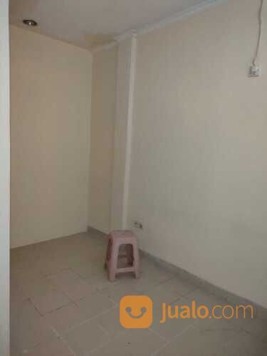 Ruko 2 Lt di Sentra Eropa Kota Wisata Cibubur