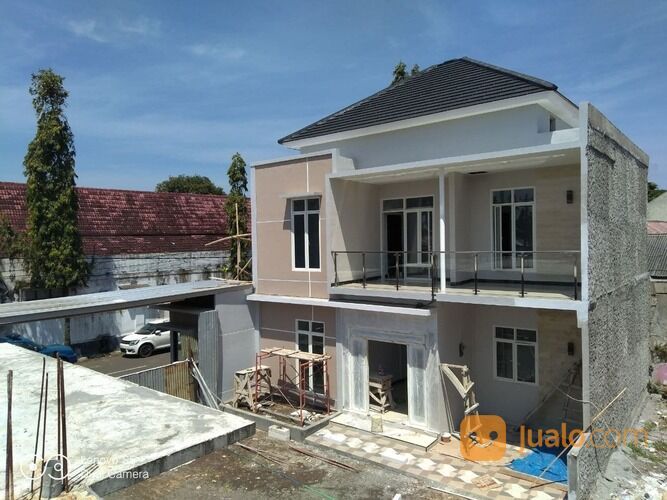 Rumah Mewah Alun alun Cilacap