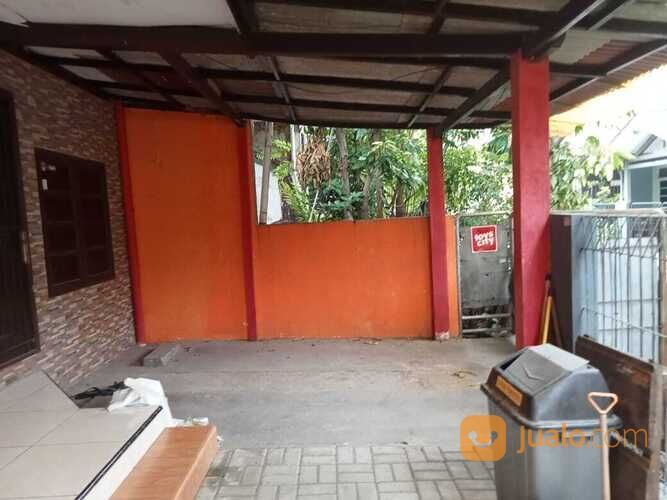 Rumah di Perumahan Taman Pulogebang, Jakarta Timur