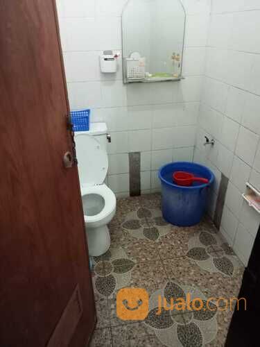 Rumah di Perumahan Taman Pulogebang, Jakarta Timur