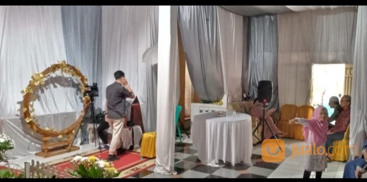 Rumah Murah Karawang Barat Lok jl Raya Cilamaya wetan Tanah Luas bisa tuk Usaha Ramai