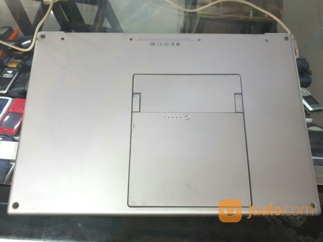 Laptop MacBook Pro A1211 Core2 Duo 2.33GHz 15" RAM 4GB HDD 500GB Seken