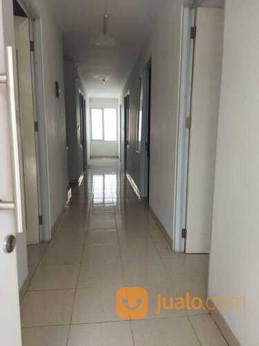 Rumah Kost Eksklusif 13 Kamar Tidur di Beverly Hills Cikarang - Investasi yang Aman