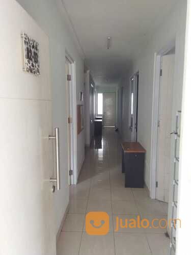 Rumah Kost Eksklusif 13 Kamar Tidur di Beverly Hills Cikarang - Investasi yang Aman